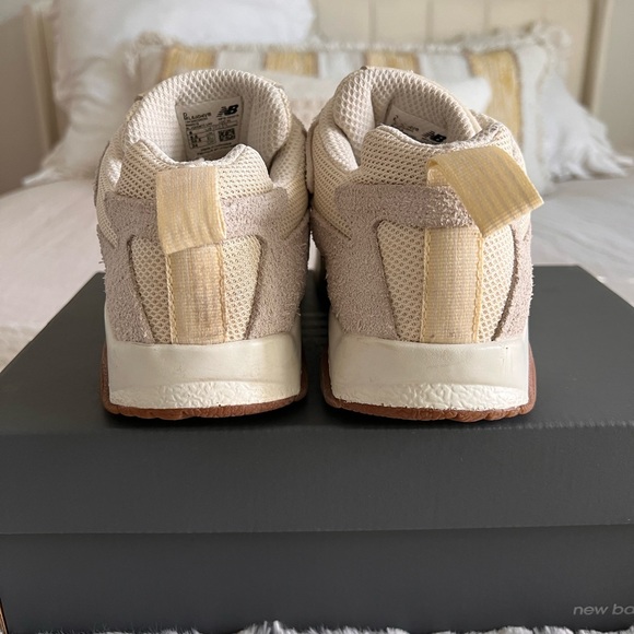 New Balance 650 x No Vacancy Inn - Picture 8 of 9